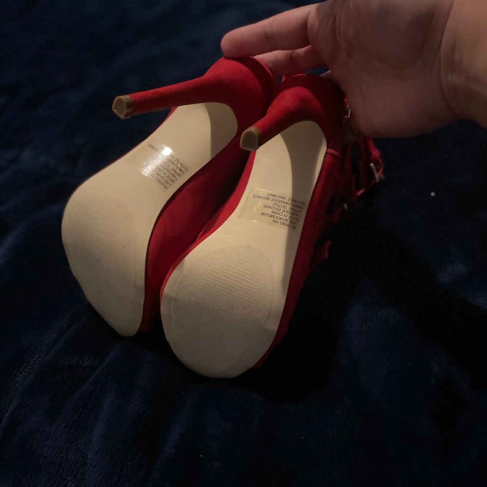 Rosselyn Red Heeled Sandal - Picture 10 of 11